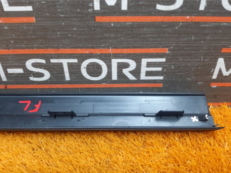 Накладка на порог салона, 210 рублей, Красноярск