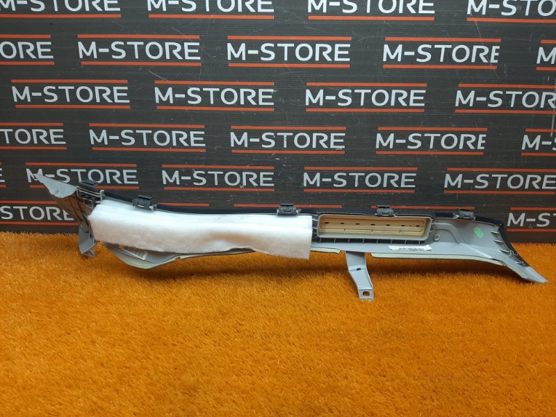 накладка стойки кузова, 610 рублей, Красноярск