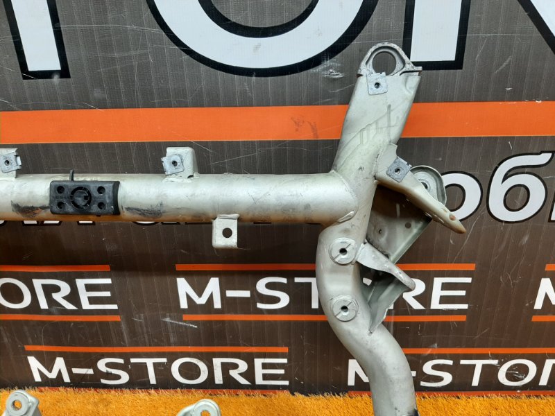 Балка поперечная (подрамник), 6700 рублей, Красноярск