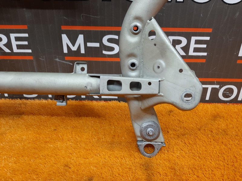 Балка поперечная (подрамник), 6700 рублей, Красноярск