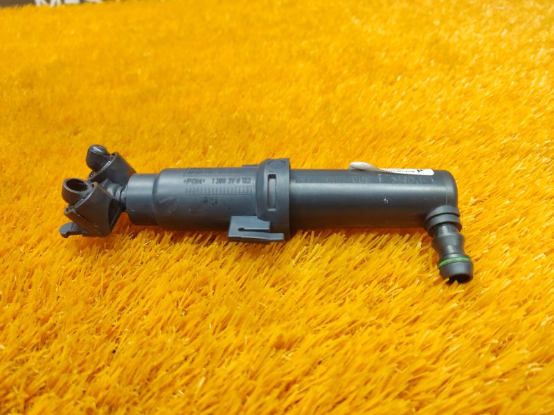 Форсунка омывателя фары, 500 рублей, Красноярск