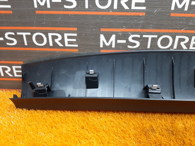 обшивка двери багажника, 350 рублей, Красноярск