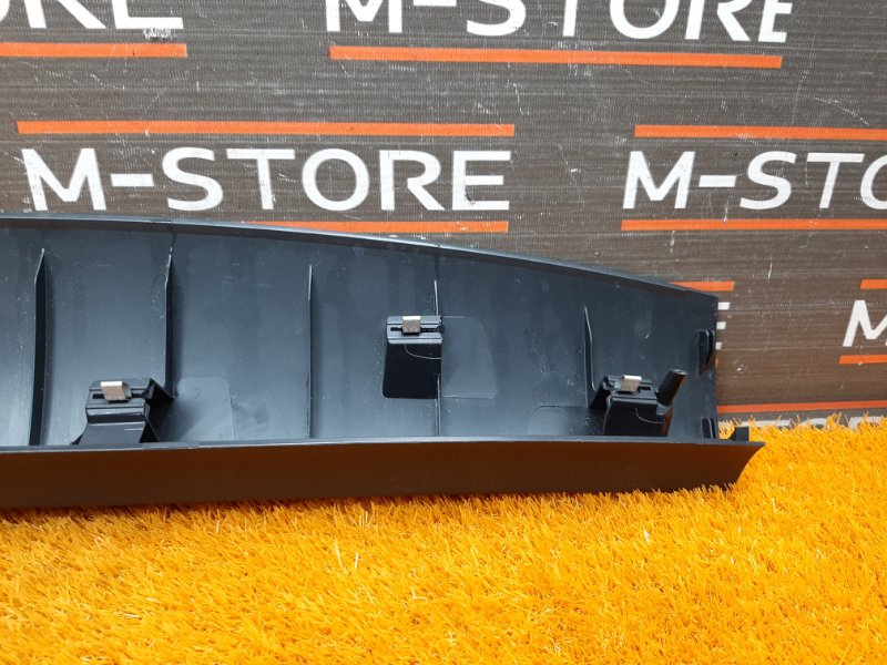 обшивка двери багажника, 350 рублей, Красноярск