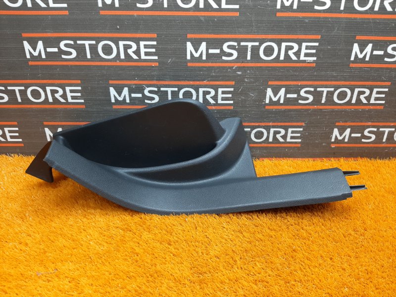 Накладка на порог салона, 350 рублей, Красноярск