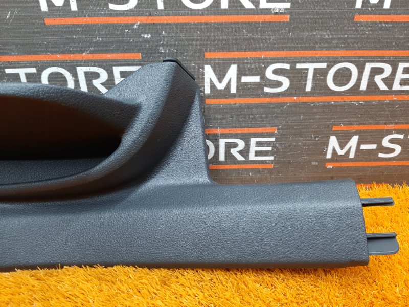 Накладка на порог салона, 350 рублей, Красноярск