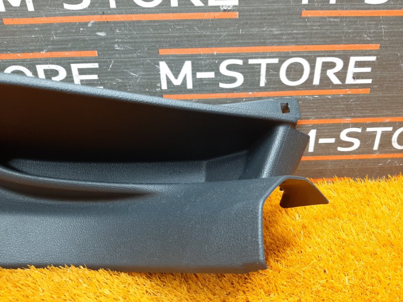 Накладка на порог салона, 350 рублей, Красноярск