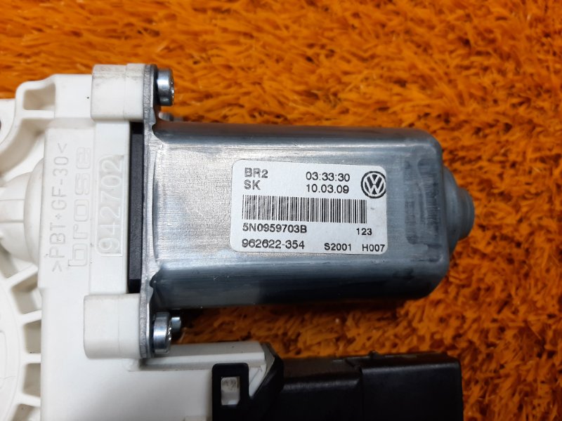 мотор стеклоподъемника, 670 рублей, Красноярск