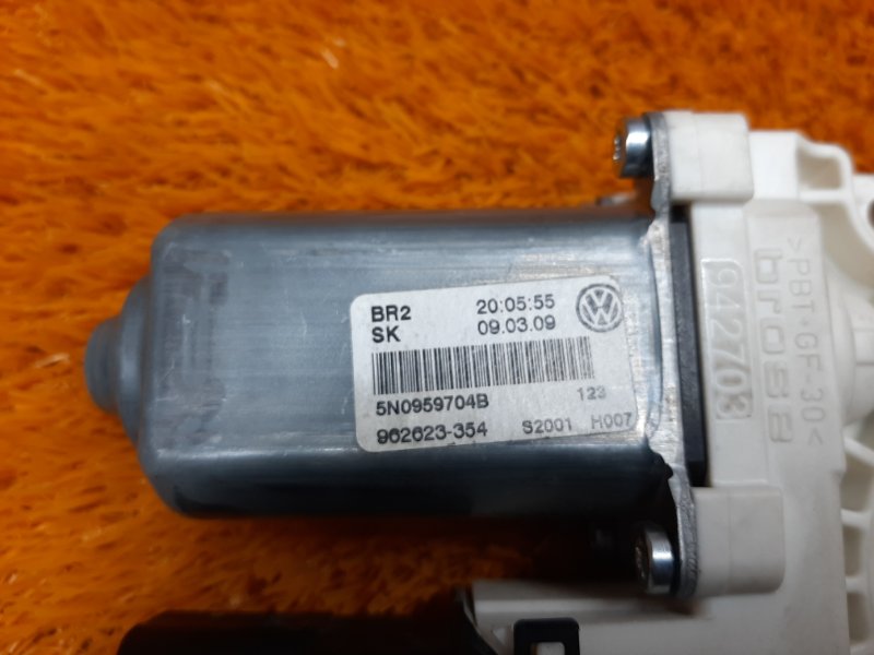 мотор стеклоподъемника, 670 рублей, Красноярск