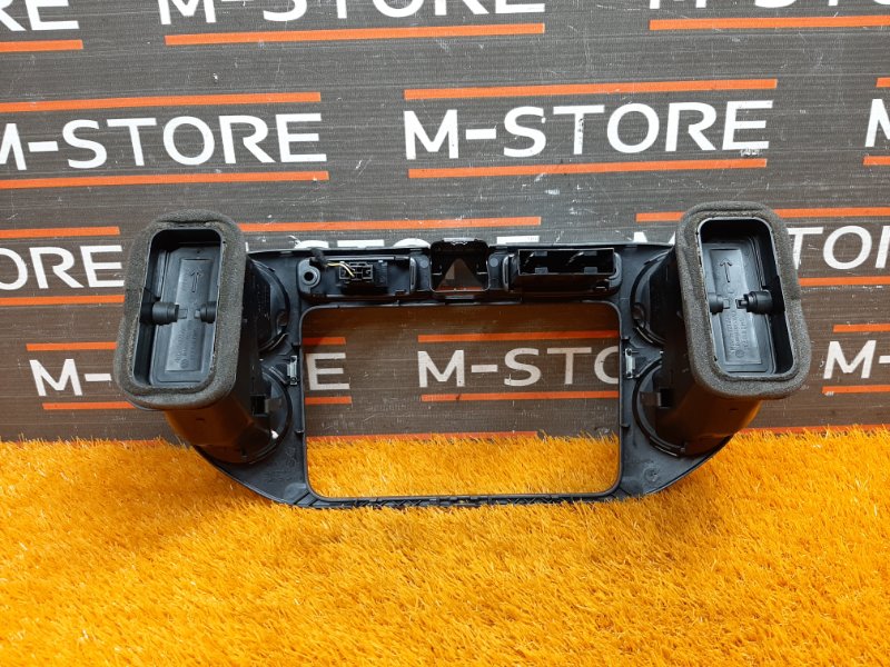 Рамка магнитолы, 1500 рублей, Красноярск