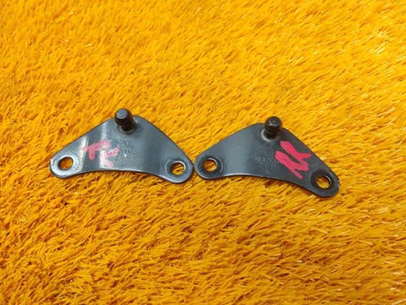 кронштейн амортизатора багажника, 200 рублей, Красноярск