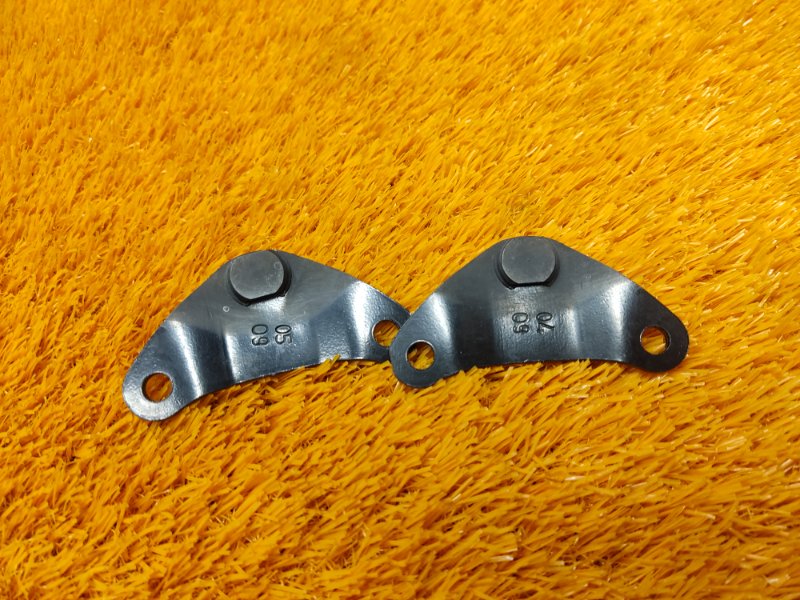 кронштейн амортизатора багажника, 200 рублей, Красноярск