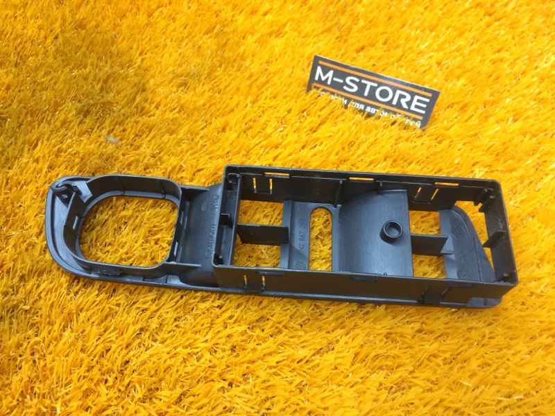 Накладка стеклоподъемника, 190 рублей, Красноярск