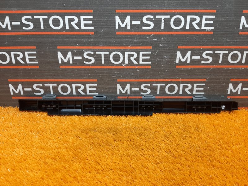 кронштейн порога, 610 рублей, Красноярск