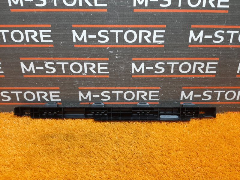 кронштейн порога, 610 рублей, Красноярск