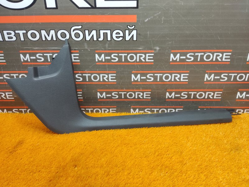 Накладка на порог салона, 350 рублей, Красноярск