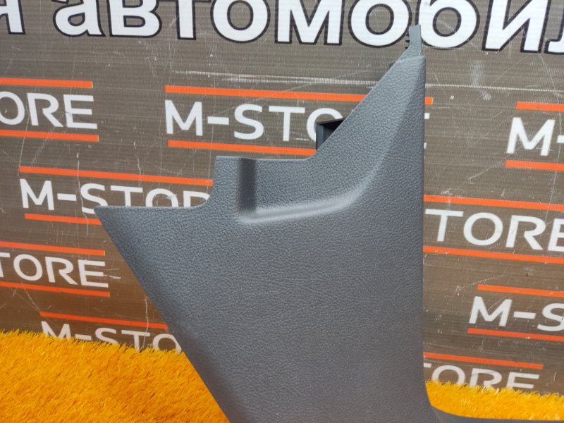 Накладка на порог салона, 350 рублей, Красноярск