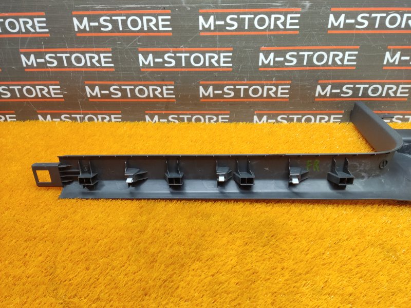 Накладка на порог салона, 350 рублей, Красноярск