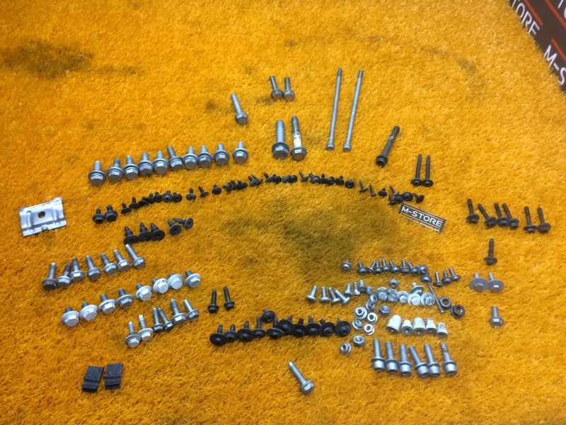 Болты и гайки ДВС, 510 рублей, Красноярск