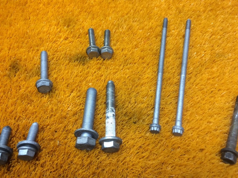 Болты и гайки ДВС, 510 рублей, Красноярск