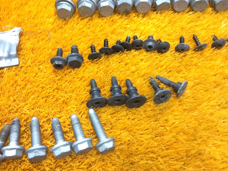 Болты и гайки ДВС, 510 рублей, Красноярск