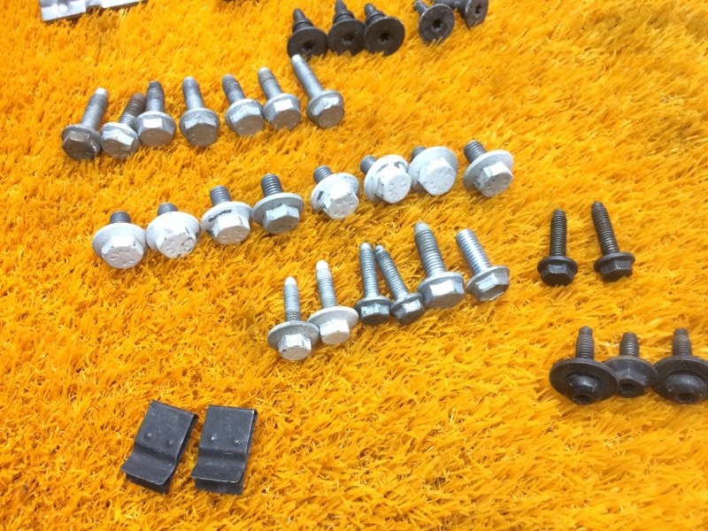 Болты и гайки ДВС, 510 рублей, Красноярск