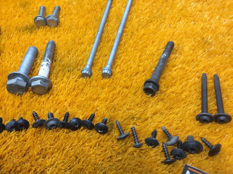 Болты и гайки ДВС, 510 рублей, Красноярск