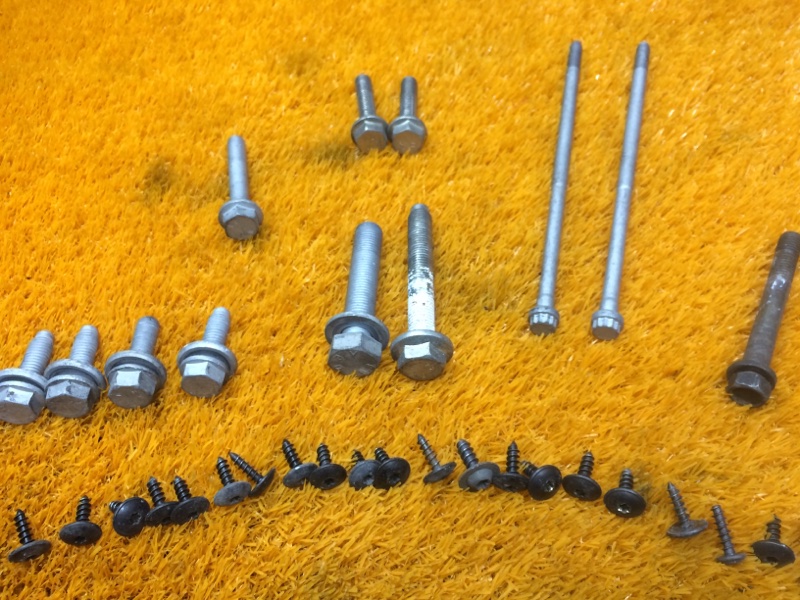 Болты и гайки ДВС, 510 рублей, Красноярск