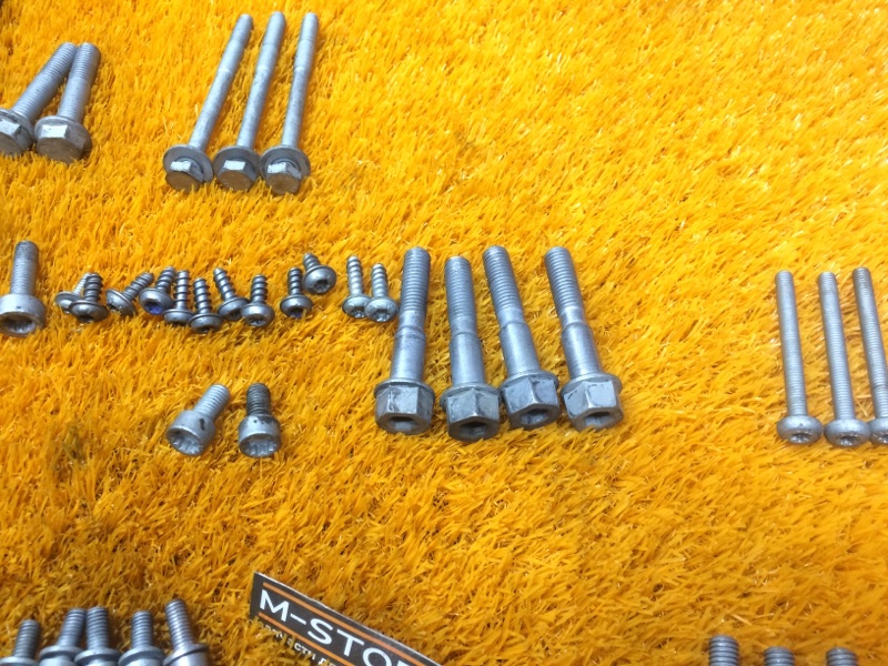 Болты и гайки ДВС, 810 рублей, Красноярск