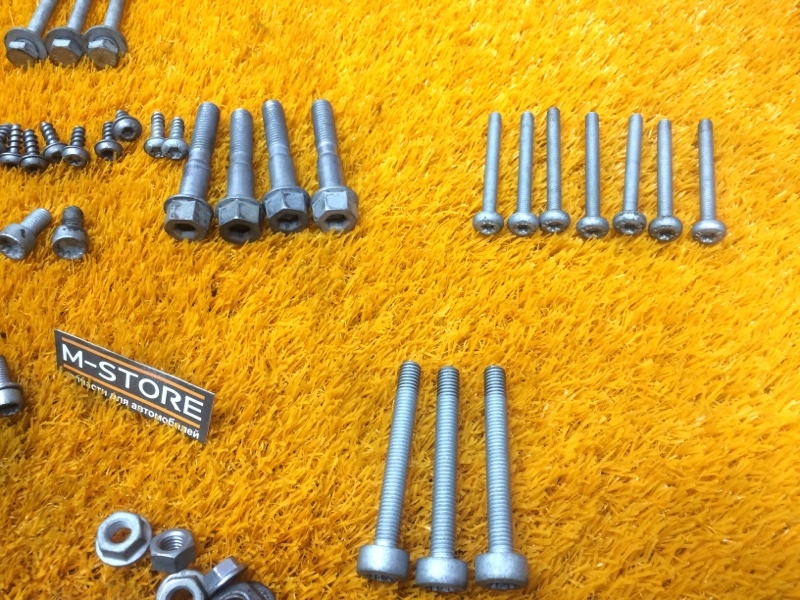 Болты и гайки ДВС, 810 рублей, Красноярск