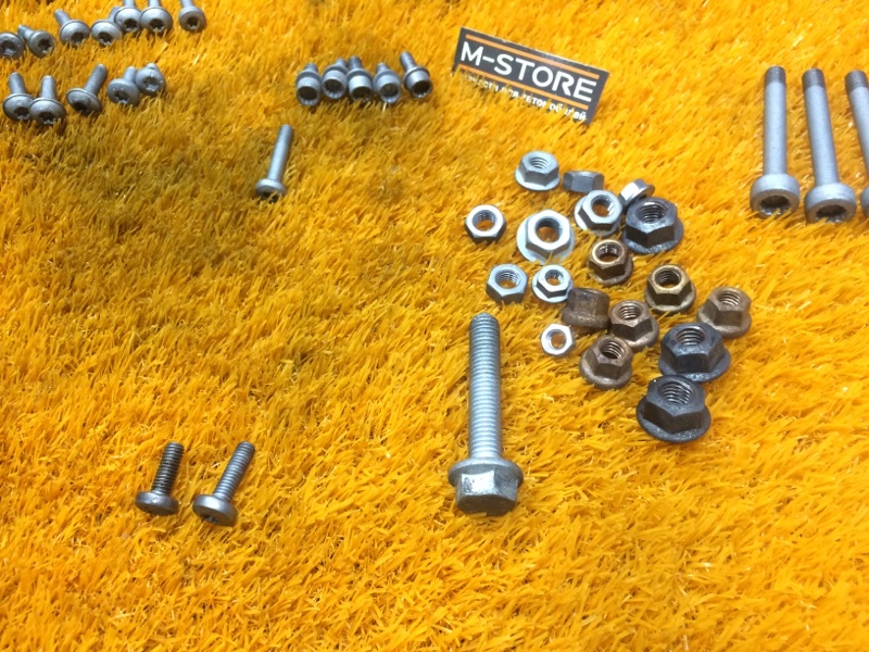 Болты и гайки ДВС, 810 рублей, Красноярск