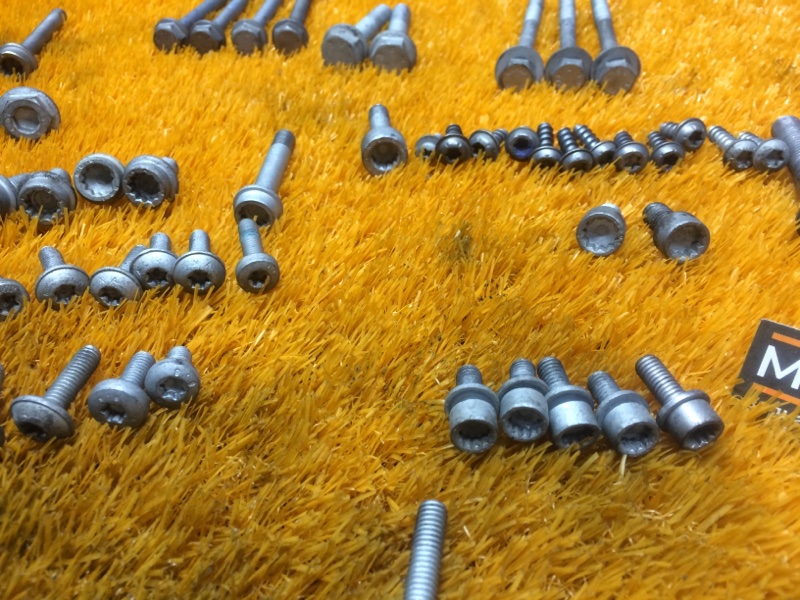 Болты и гайки ДВС, 810 рублей, Красноярск