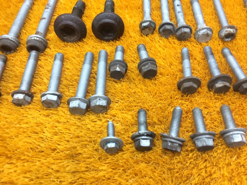 Болты и гайки задней подвески, 810 рублей, Красноярск