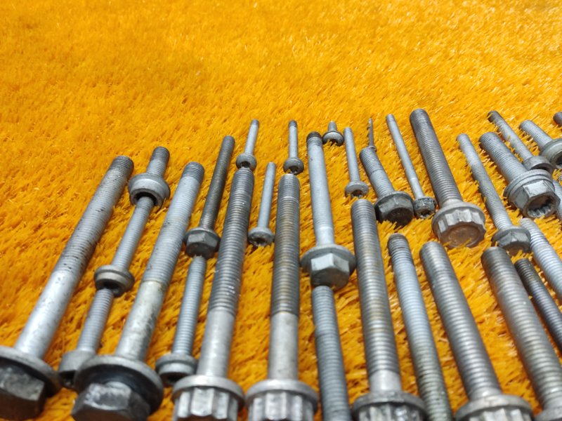 Болты и гайки ДВС, 930 рублей, Красноярск