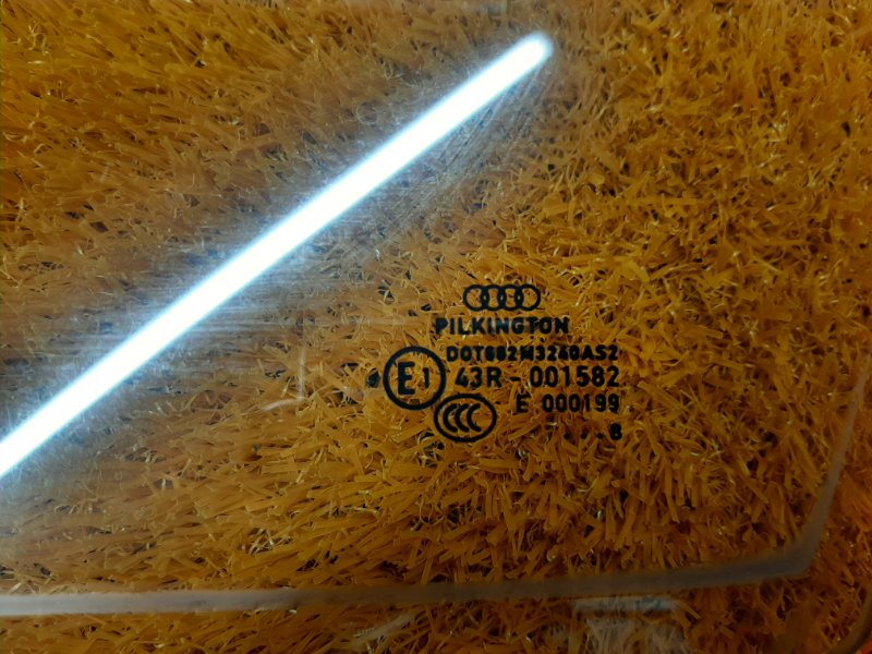 Стекло боковое, 980 рублей, Красноярск