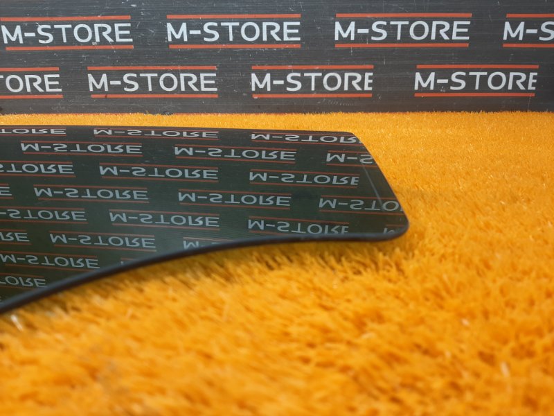 Стекло боковое, 540 рублей, Красноярск