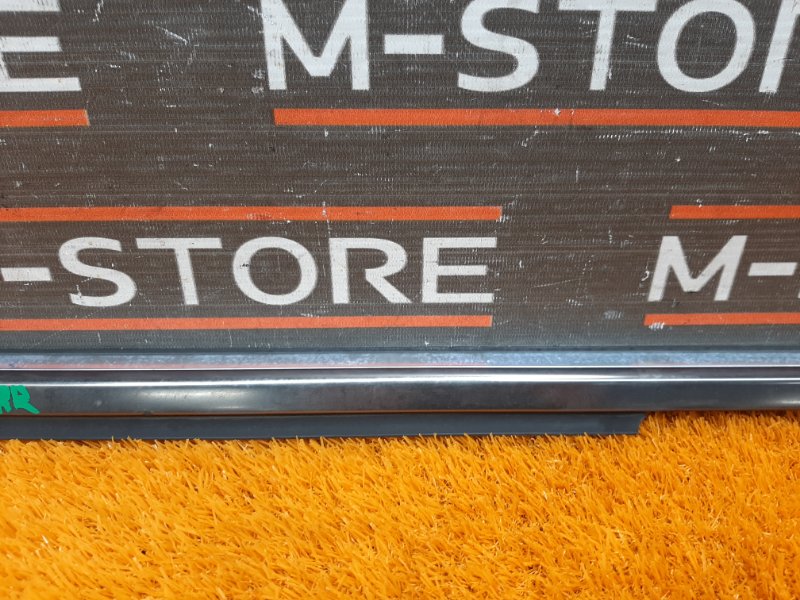 Молдинг стекла внешний, 540 рублей, Красноярск