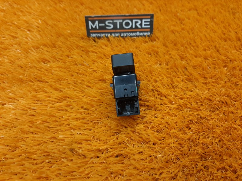 Кнопка центрального замка, 100 рублей, Красноярск