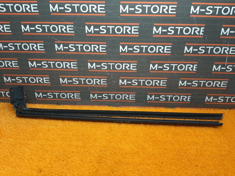 Молдинг стекла внешний, 790 рублей, Красноярск