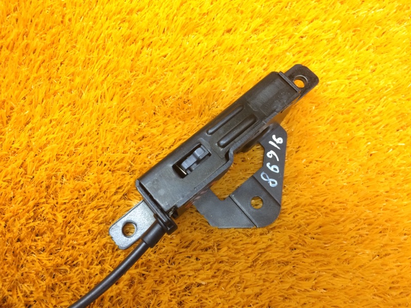 замок багажника, 500 рублей, Красноярск