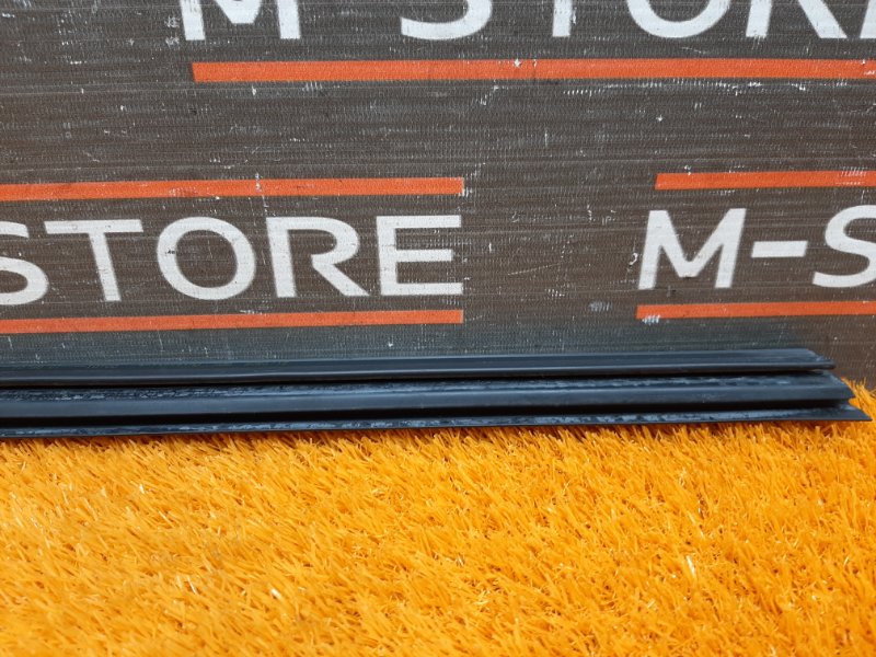 уплотнитель стекла двери, 340 рублей, Красноярск