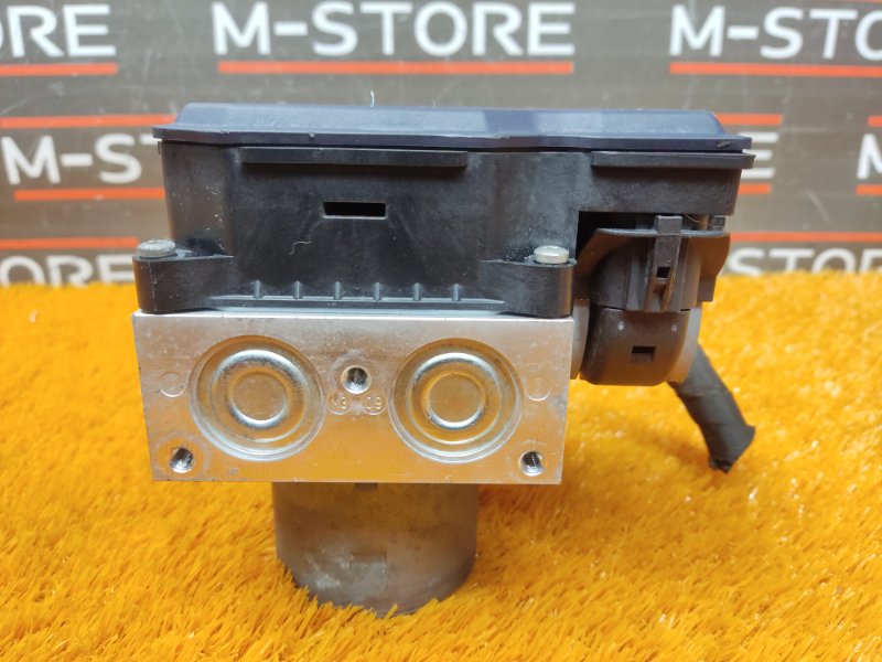 Блок ABS, 3550 рублей, Красноярск