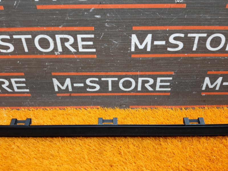 уплотнитель стекла двери, 380 рублей, Красноярск