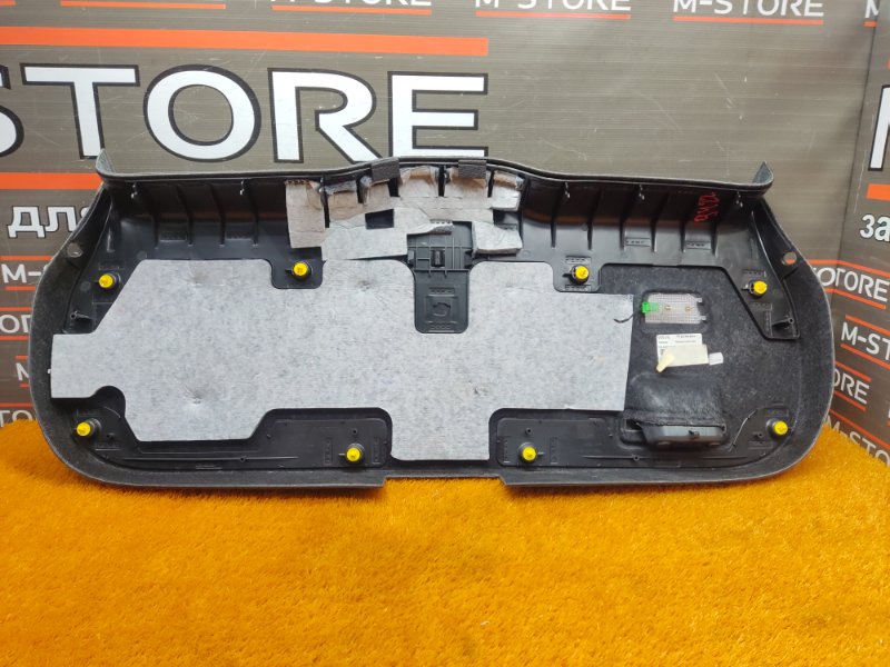 обшивка двери багажника, 670 рублей, Красноярск