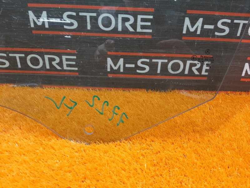 Стекло боковое, 670 рублей, Красноярск