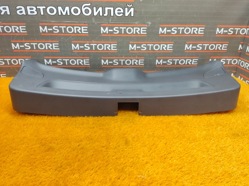 обшивка двери багажника, 670 рублей, Красноярск