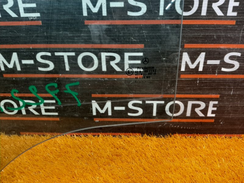 Стекло боковое, 540 рублей, Красноярск