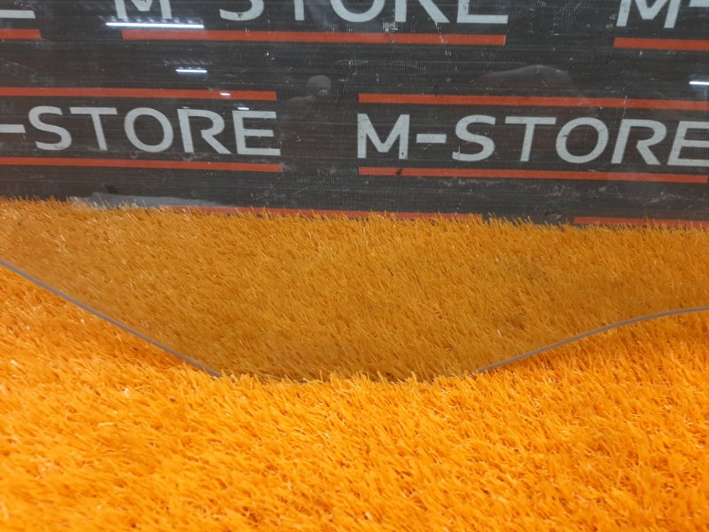 Стекло боковое, 350 рублей, Красноярск