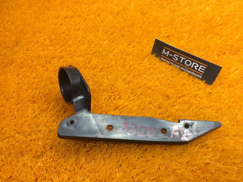 крепление бампера, 500 рублей, Красноярск