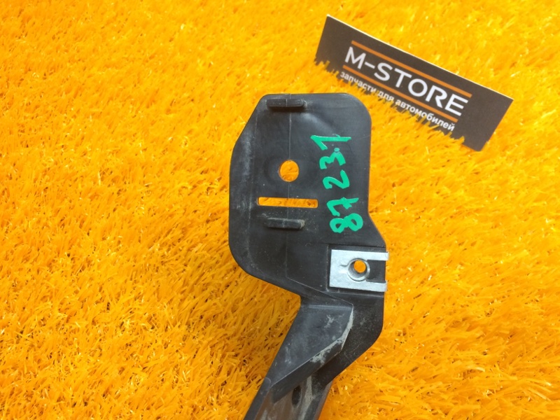 крепление бампера, 500 рублей, Красноярск