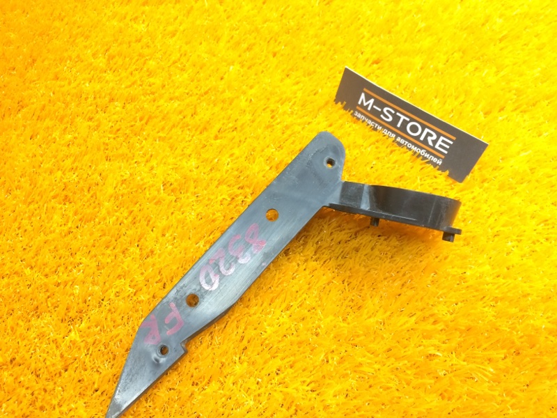 крепление бампера, 500 рублей, Красноярск